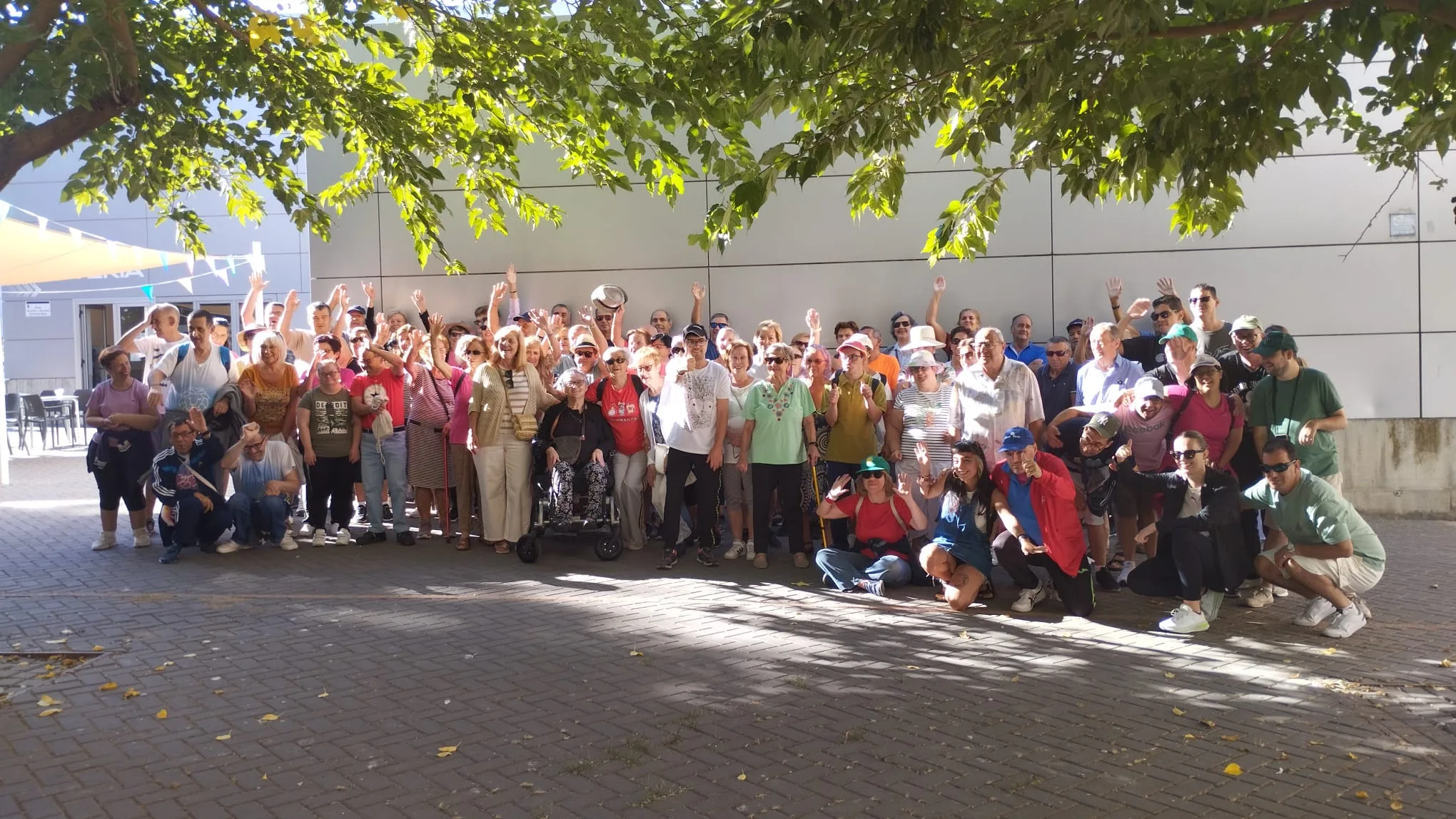 Más de 125 personas participan en el paseo saludable de la Semana Europea de la Movilidad en Santa Marta