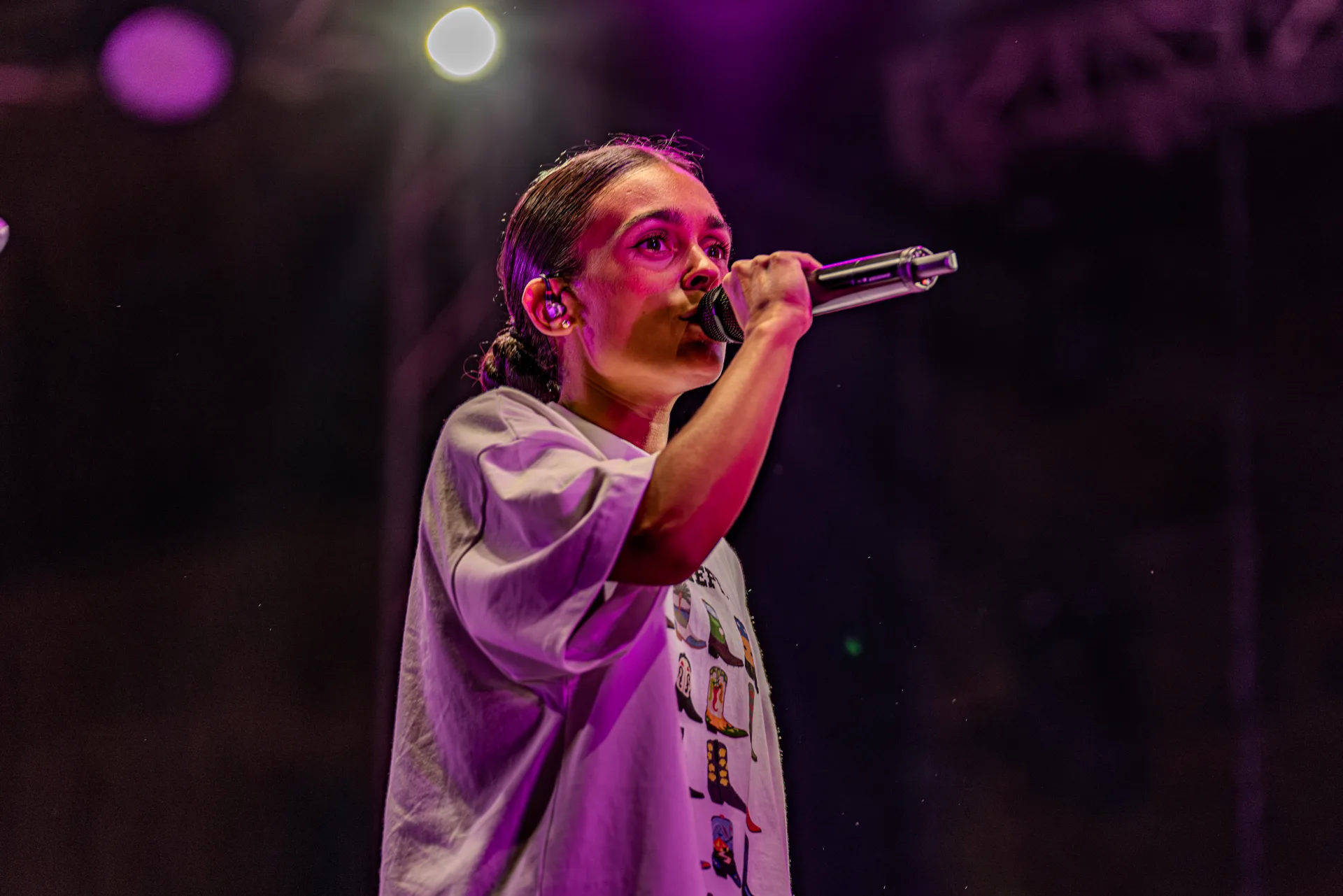 FOTOS | Marta Santos conquista una abarrotada Plaza Mayor
