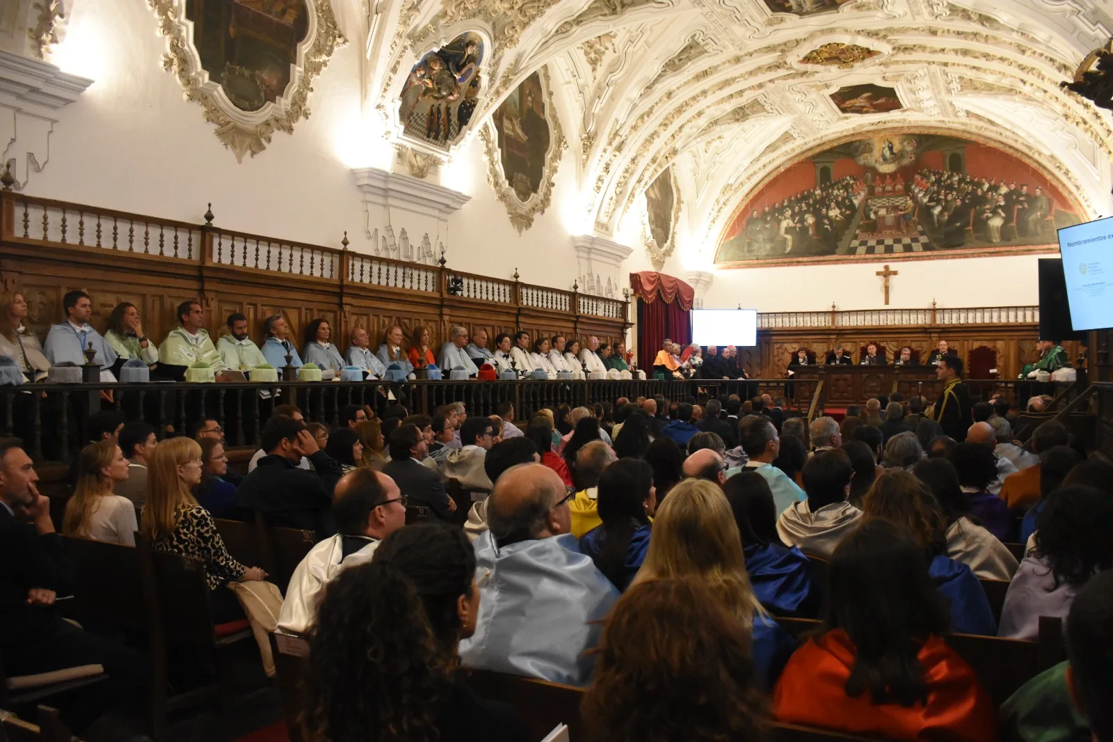 El Rector celebra el inicio de una nueva etapa en la Universidad tras 85 años de historia