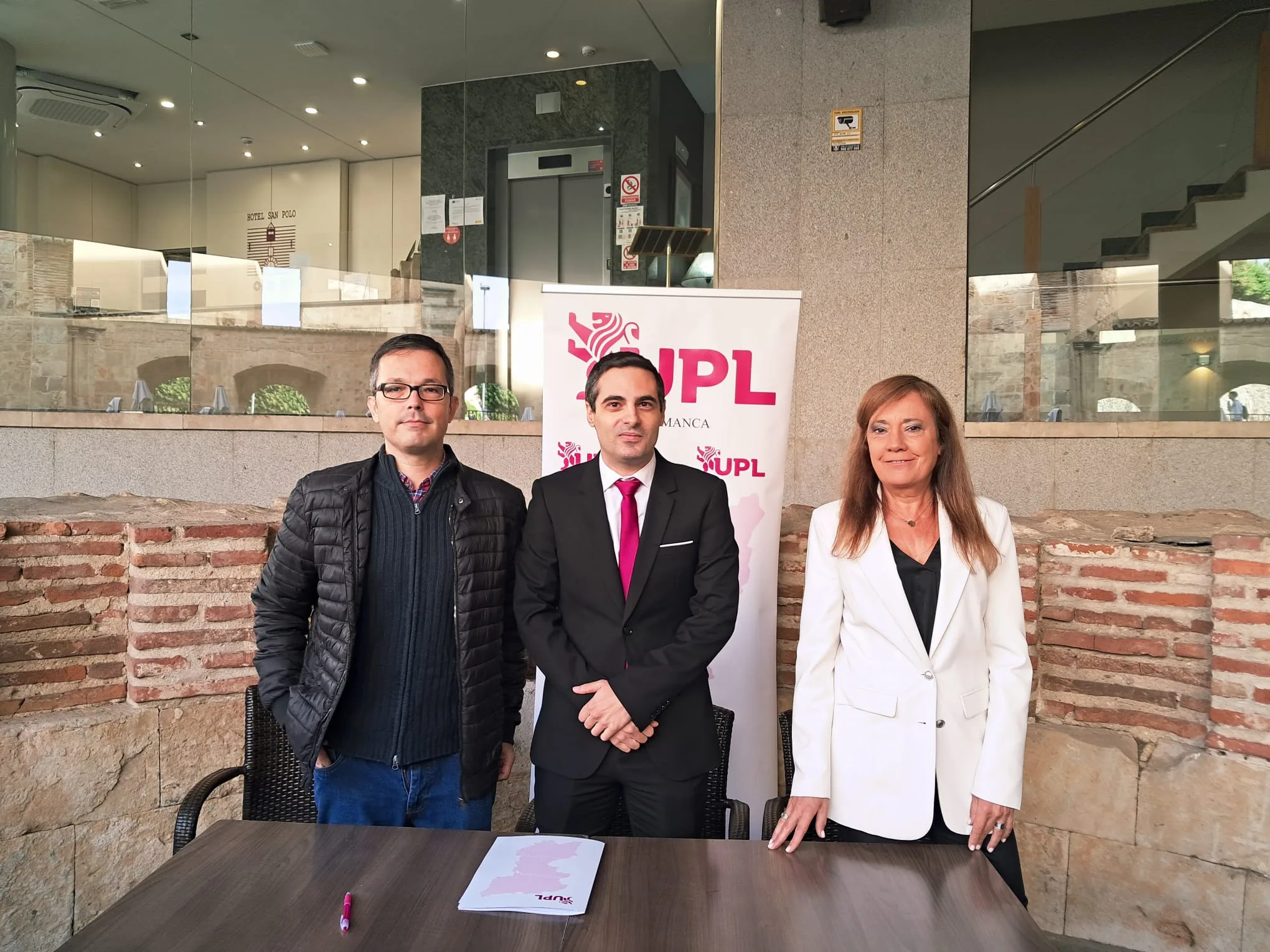 UPL pide en las Cortes una consulta popular en Salamanca, Zamora y León sobre la autonomía de la Región Leonesa