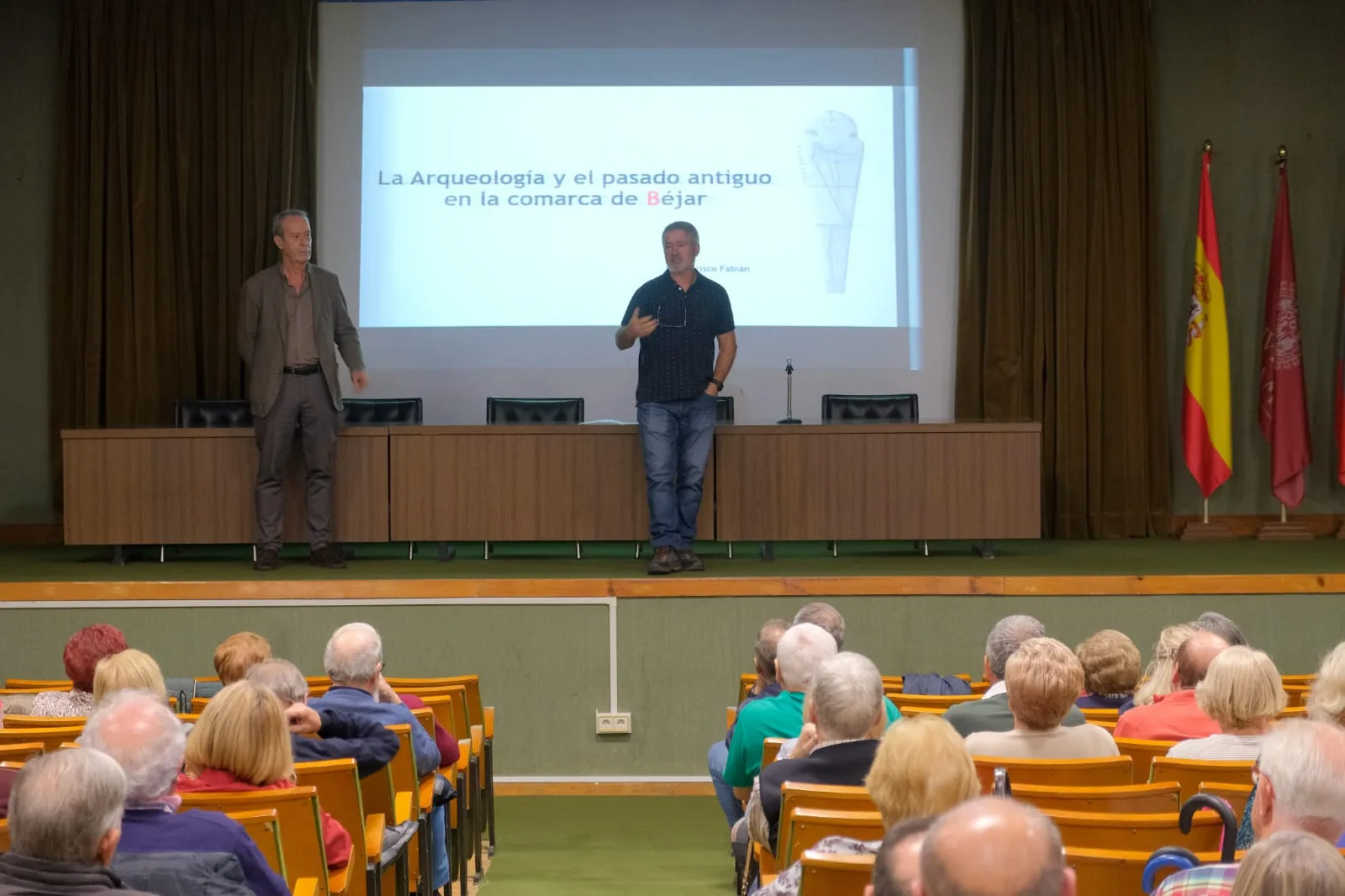 Un paseo por la Arqueología de la comarca de la mano de J. Francisco Fabián García