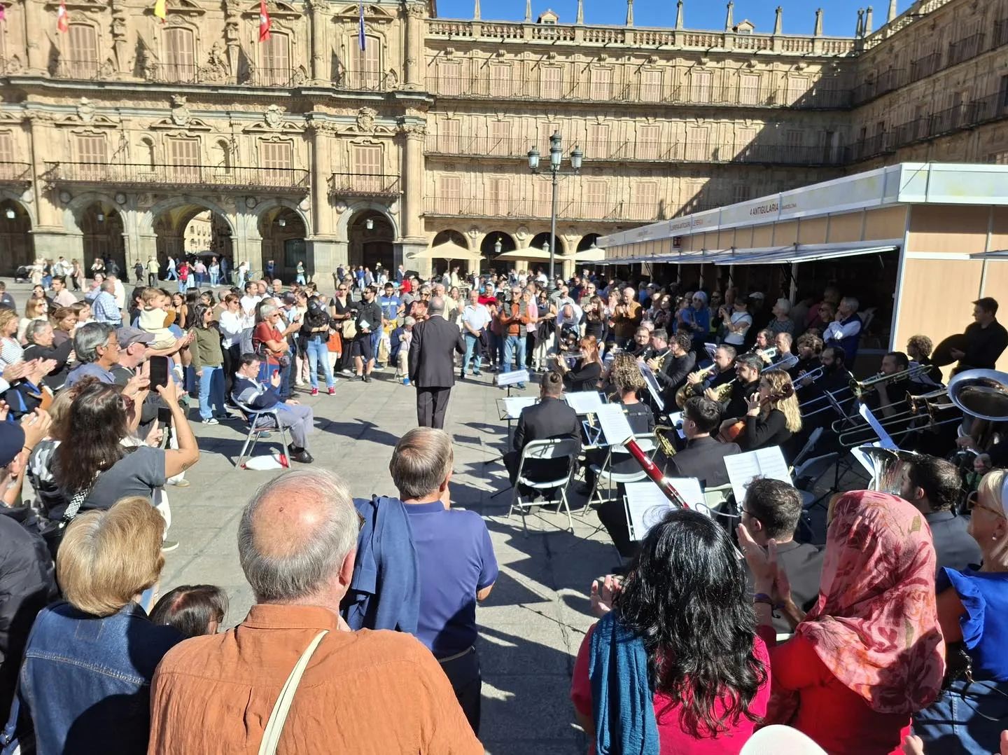 Espectáculos de títeres en la Feria del Libro de Salamanca
