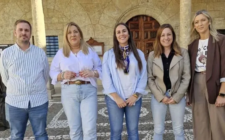 Bar La Rúa gana el I Concurso Miropincho con su ‘Pollo crujiente con mayonesa de huevo frito’