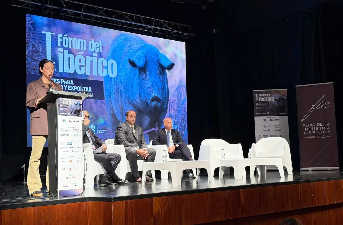 CES participa en la inauguración del I Fórum del Ibérico 2025 en Guijuelo