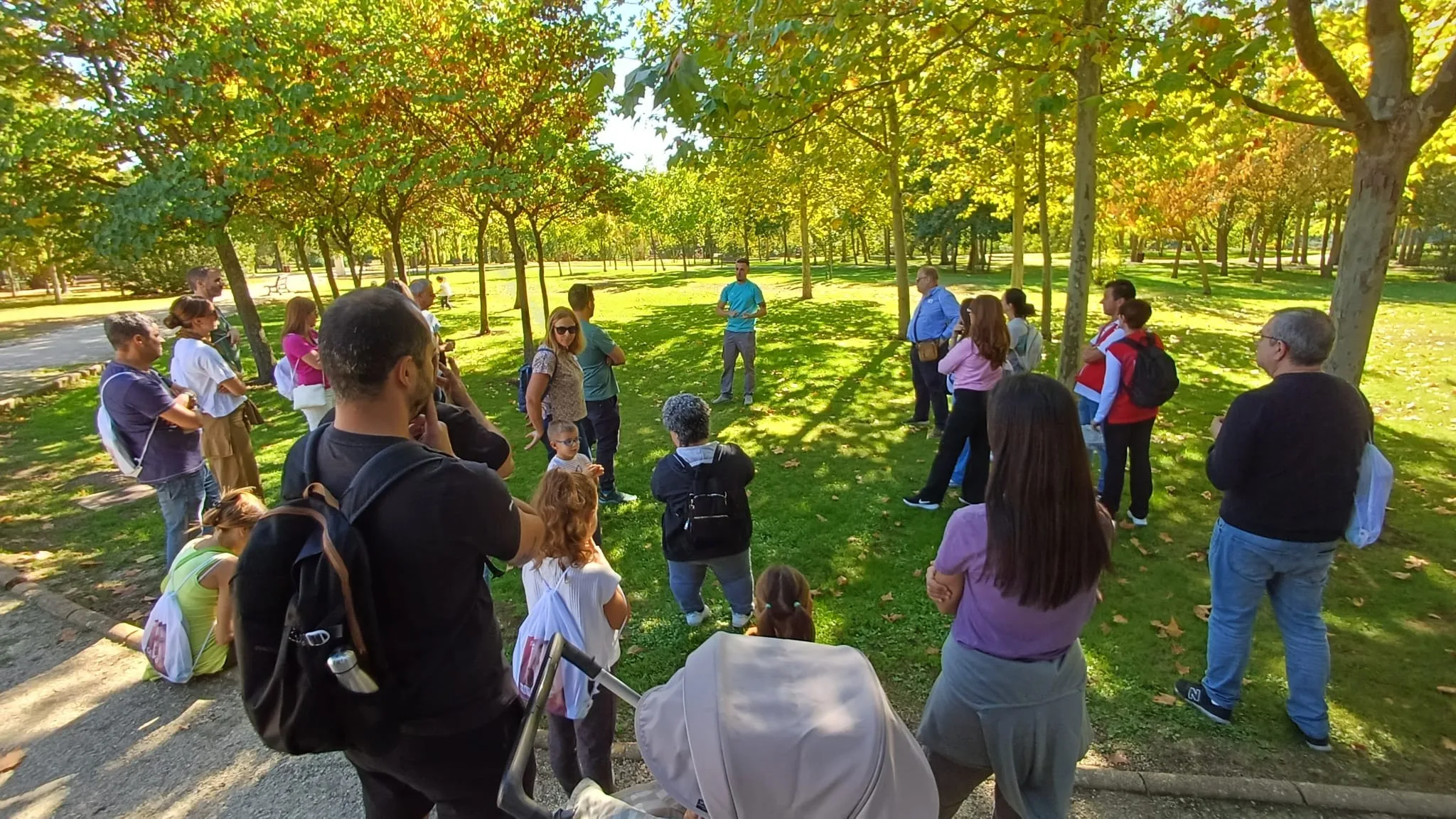 Cruz Roja Salamanca celebra una jornada familiar de sensibilización medioambiental en el Parque Botánico de Huerta Otea