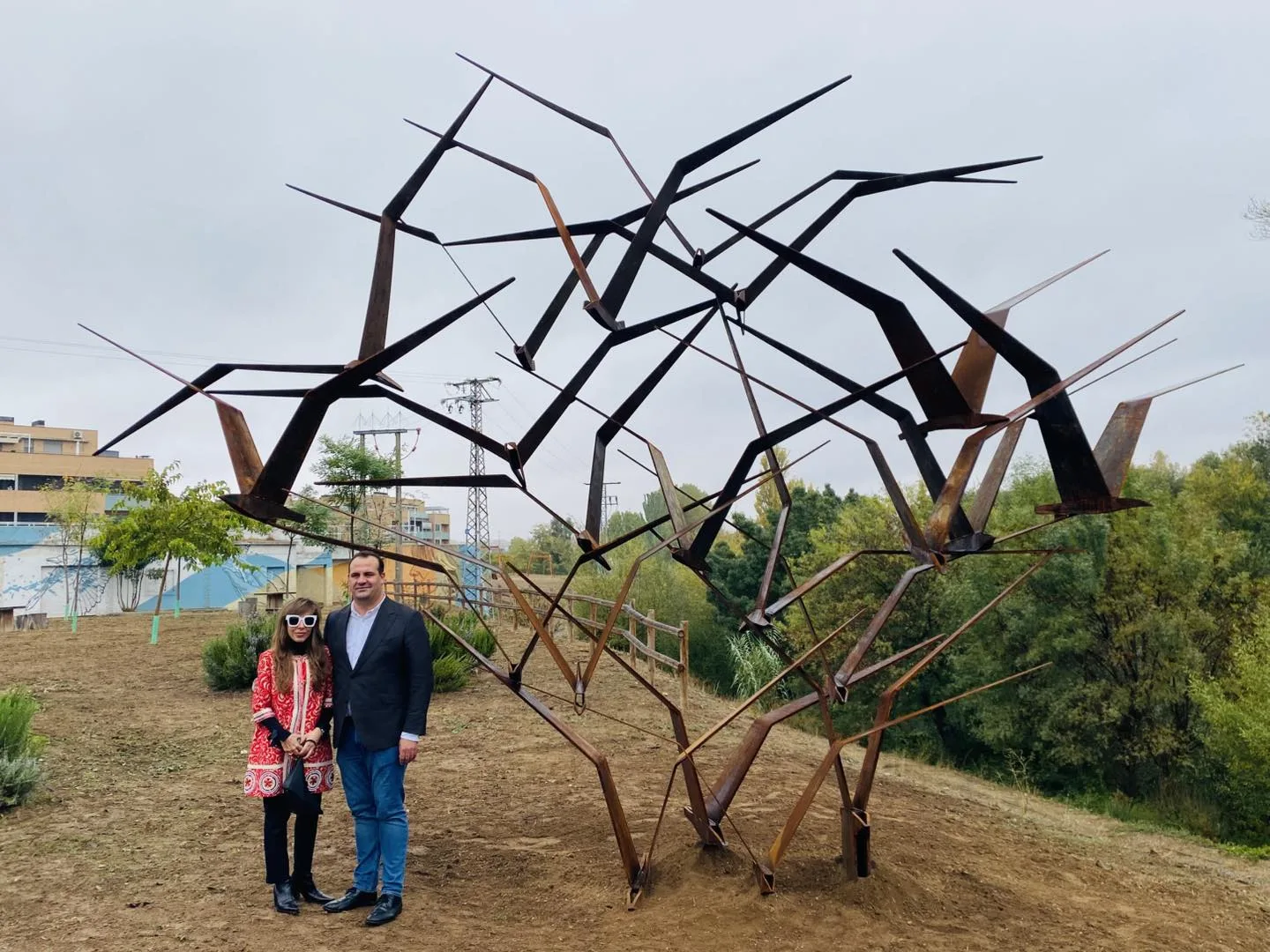Santa Marta incorpora ‘Bandada’ como quinta obra de la Ruta de Arte Emboscado