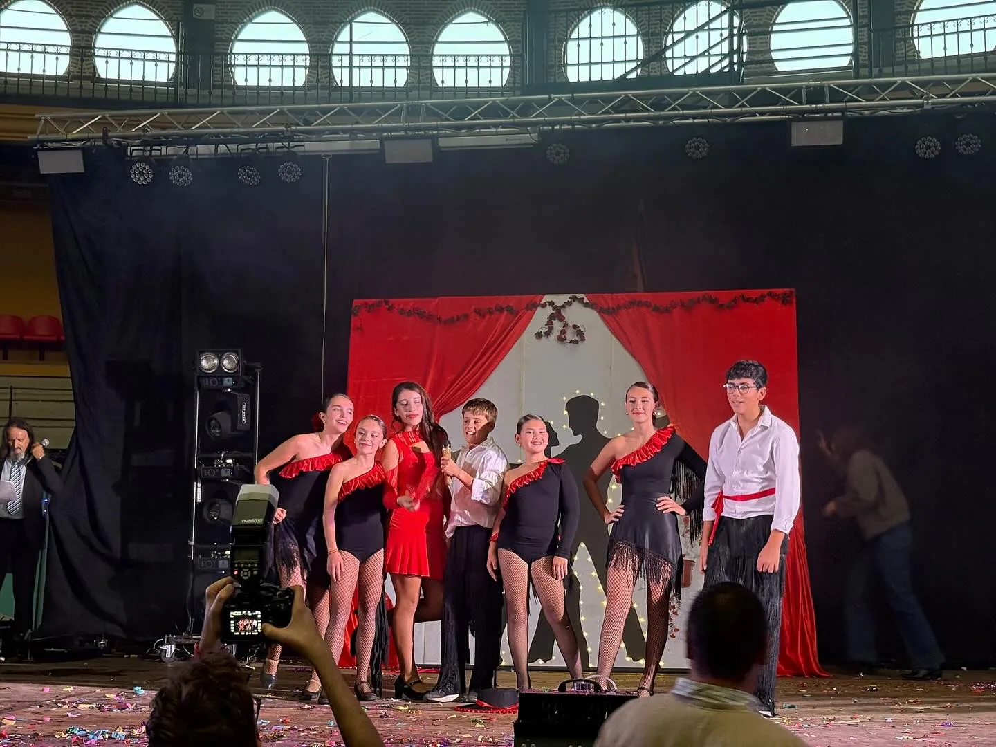 Talento y diversión en el Play Back Infantil de las Fiestas de Santa Teresa 2025 en Alba de Tormes