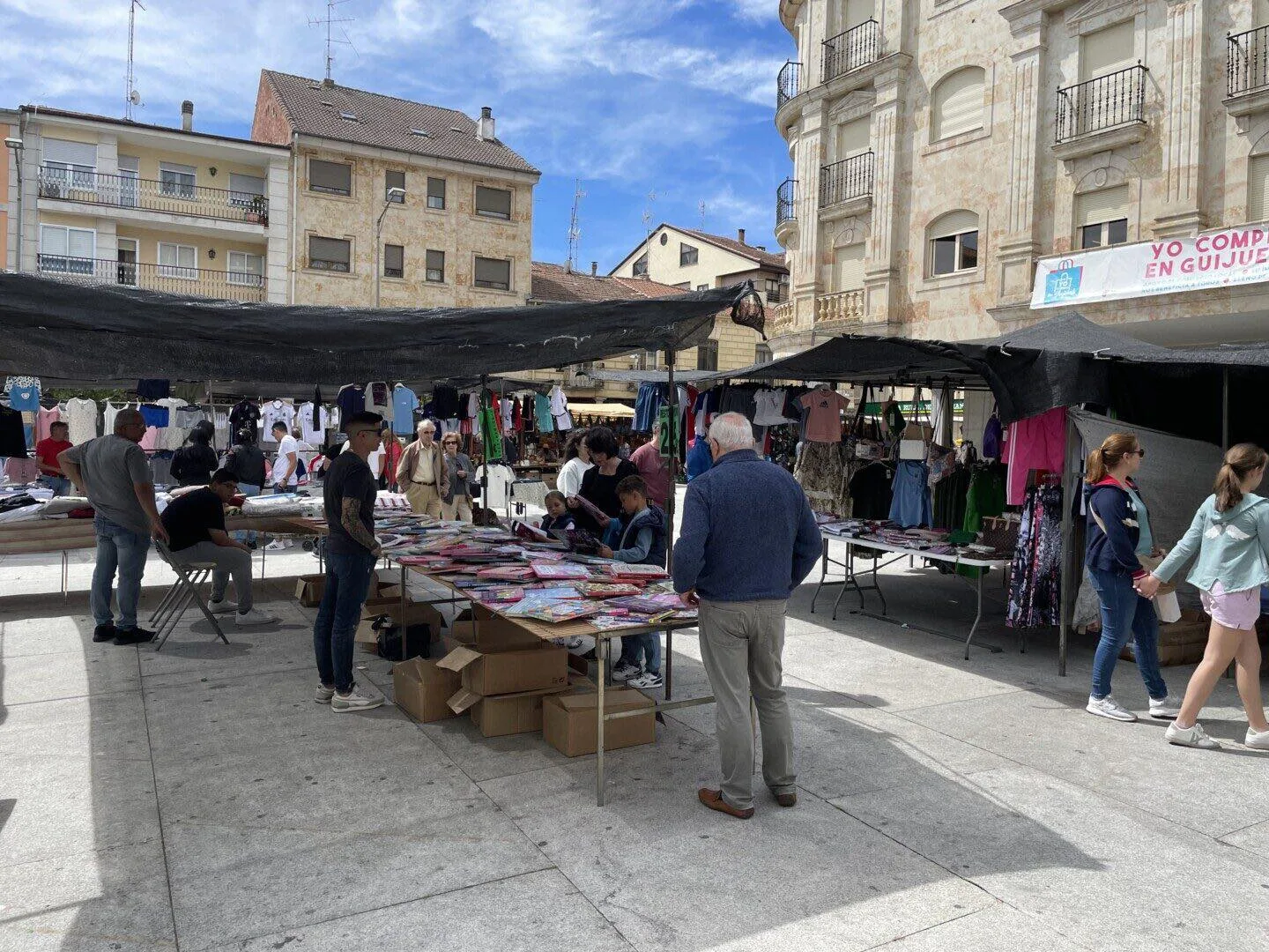 El mercadillo semanal cambia del 1 de noviembre al 31 de octubre