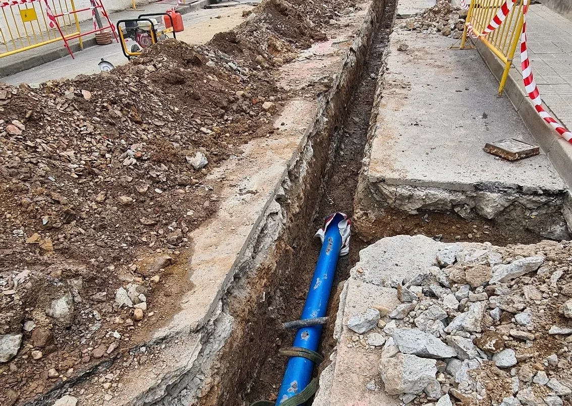 Salamanca renueva las tuberías de abastecimiento en otras cinco calles de Pizarrales y Blanco