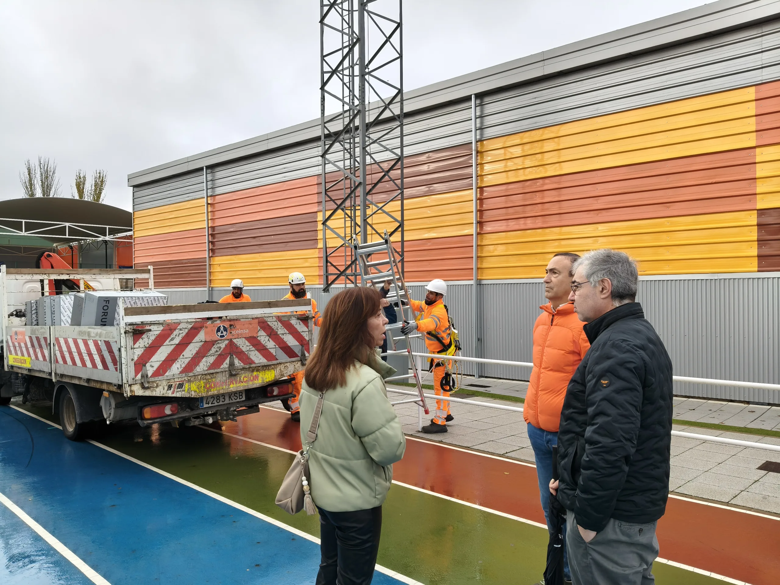 Carbajosa inicia la renovación integral de la iluminación en sus instalaciones deportivas