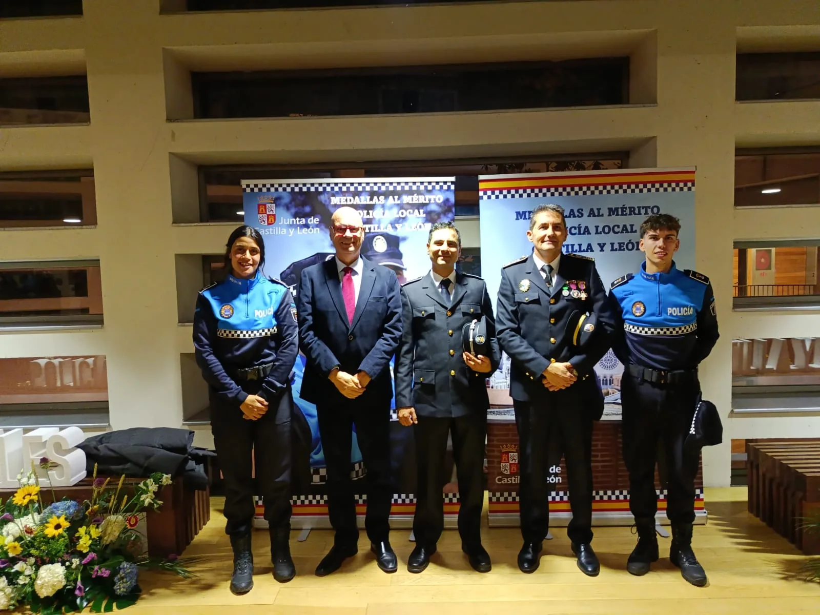 Un agente de Santa Marta de Tormes recibe la Medalla al Mérito de la Policía Local de Castilla y León por salvar una vida