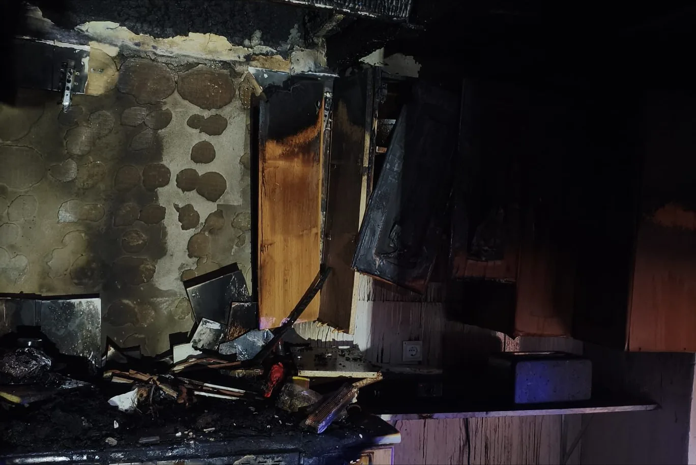 Un herido en un incendio en una vivienda de Santiz