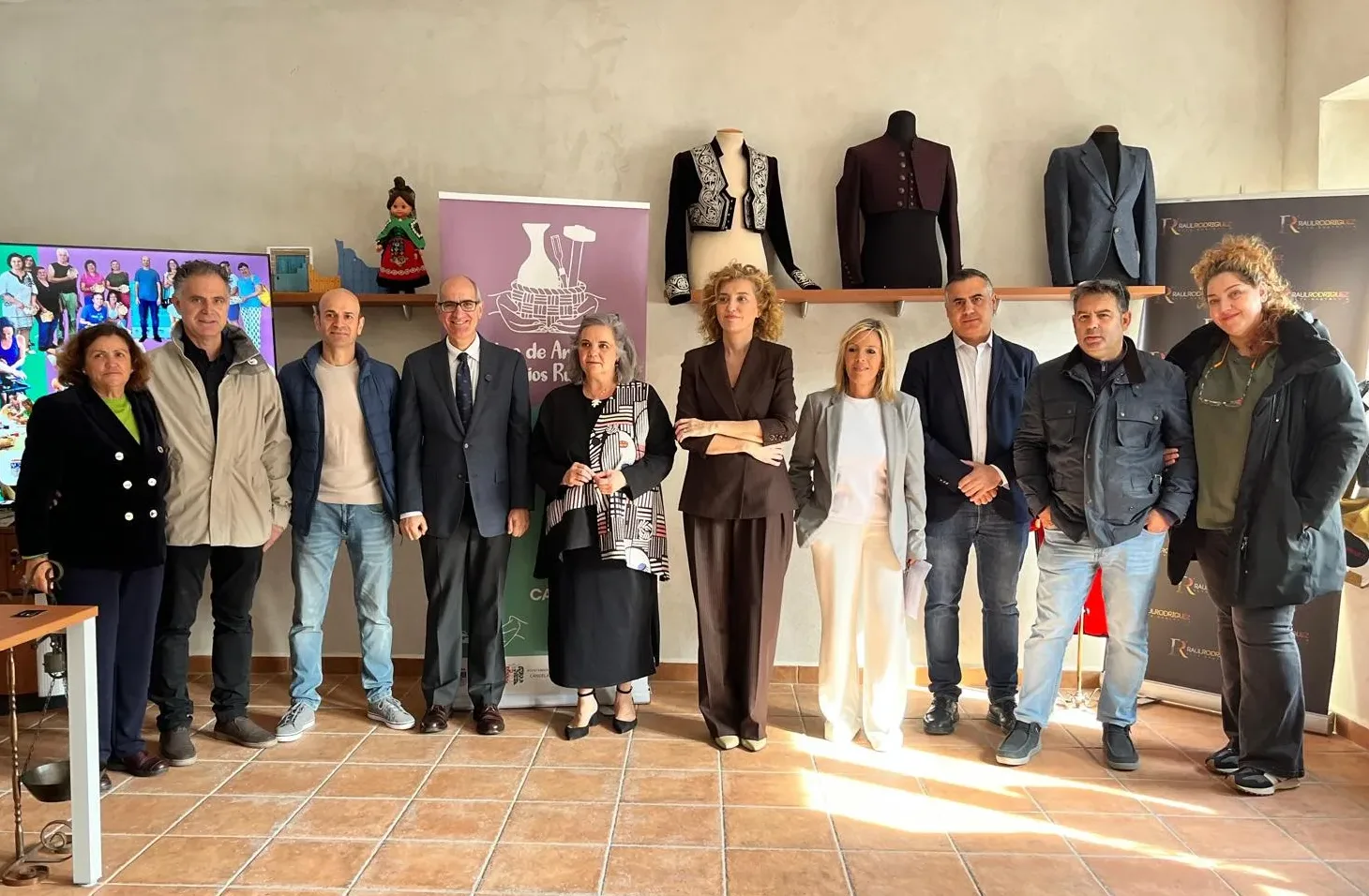 Centro de Artesanías y Oficios Rurales de Candelario: una iniciativa orientada a la recuperación de saberes tradicionales, el fomento del emprendimiento y la atracción de nuevos pobladores