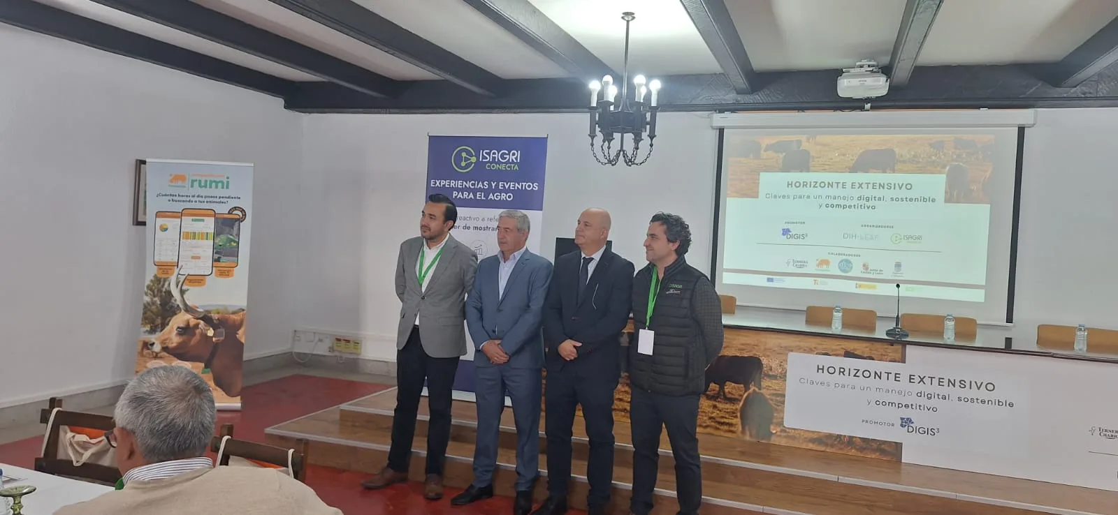 La Junta presenta a los ganaderos salmantinos las herramientas que pone a su disposición para avanzar en la digitalización de sus explotaciones