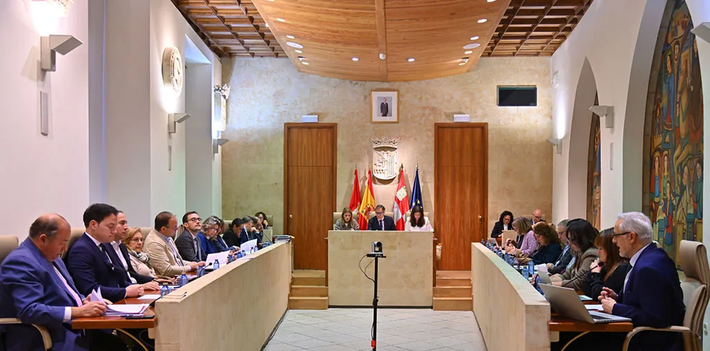 Aprobación inicial de dos modificaciones del Plan General de Ordenación Urbana sobre plazas de garaje y condiciones de uso residencial