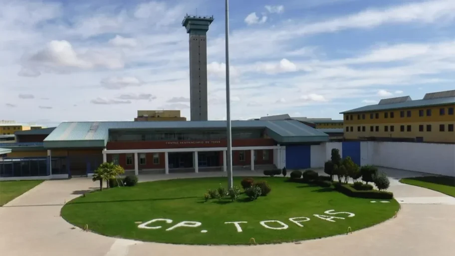 CSIF felicita a los funcionarios de la prisión de Topas por la aprehensión de droga y teléfonos móviles