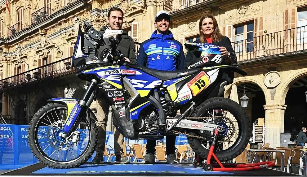 El piloto local Lorenzo Santolino exhibirá la marca 'Salamanca' en la próxima edición del Rally Dakar