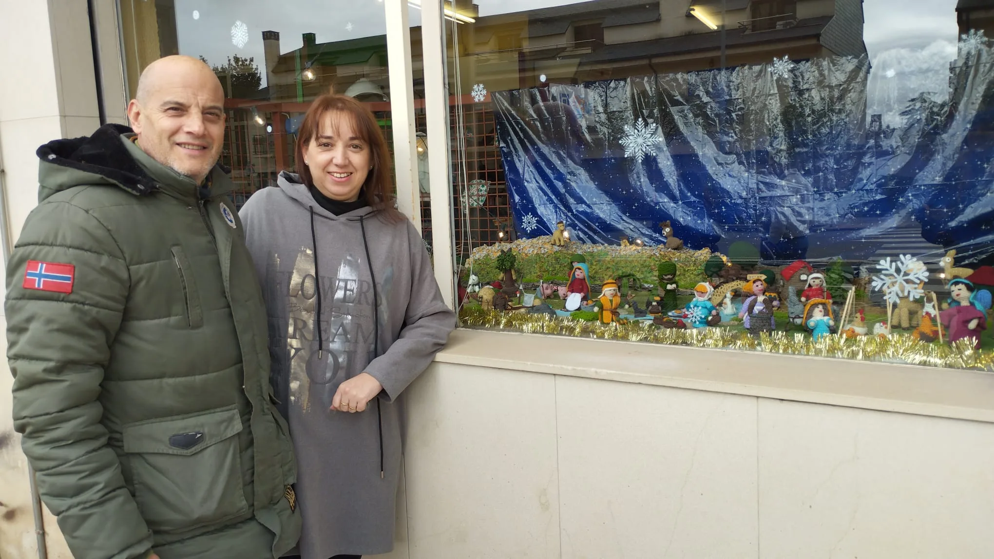 Santa Marta de Tormes falla los premios del Concurso de Decoración de Escaparates de Navidad 2025
