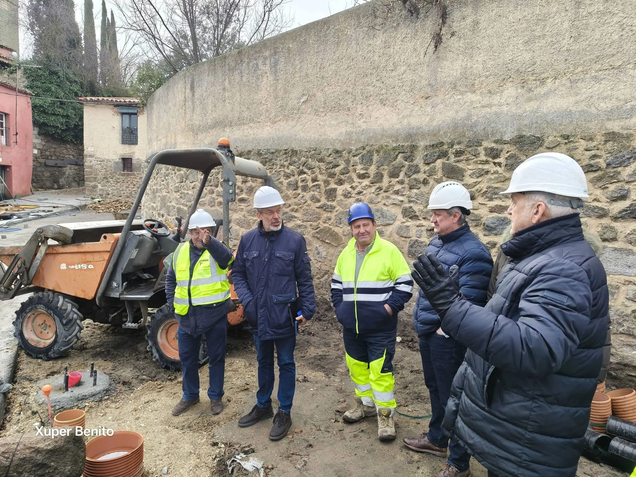 Avanzan a buen ritmo las obras en el entorno de la Plaza Mayor y el Arco de San Nicolás en Ledesma