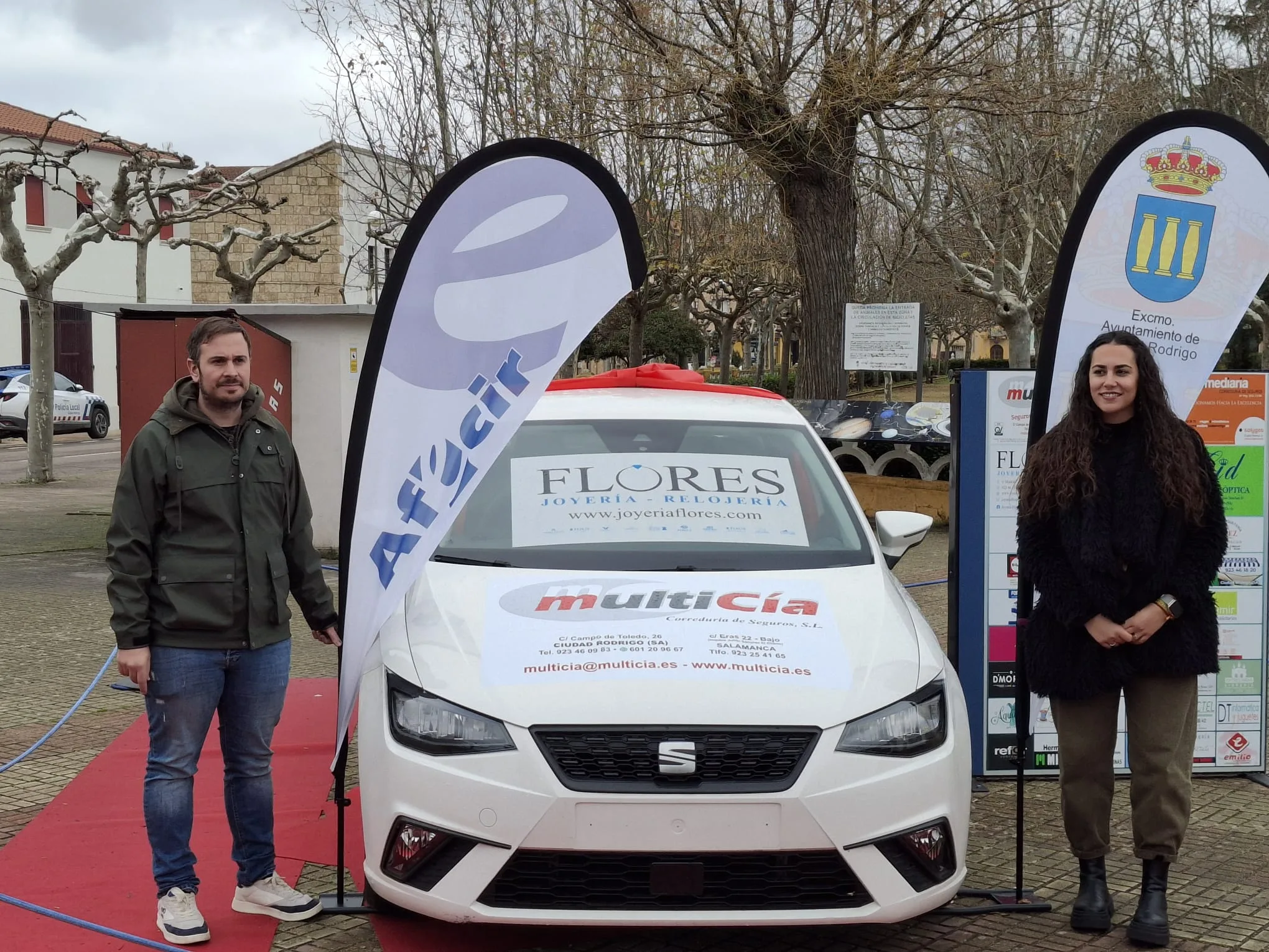 Comprar en Ciudad Rodrigo el 3 de enero tiene premio : sorteo de un coche, una PS5 y una cesta de productos