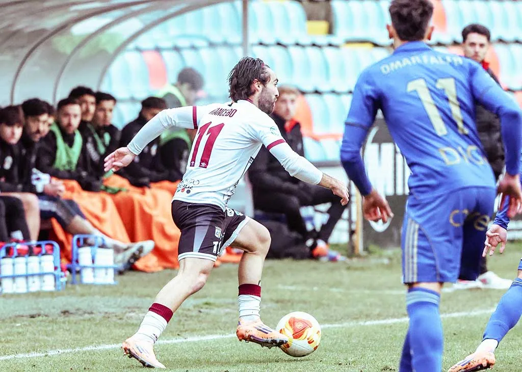 Salamanca UDS y Real Oviedo Vetusta firman tablas en el Helmántico (0-0)