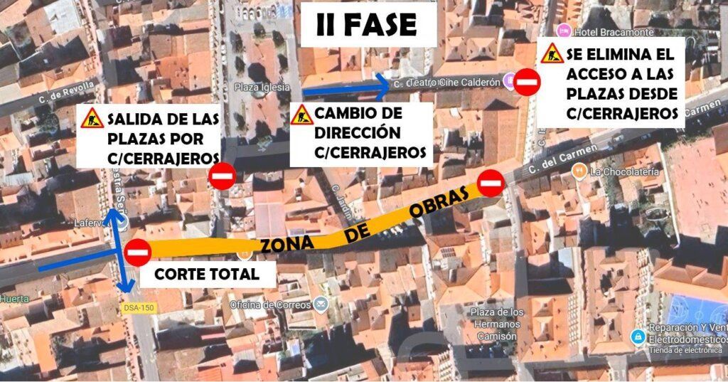 Ayuntamiento de Peñaranda con obras de renovación en la calle del Carmen