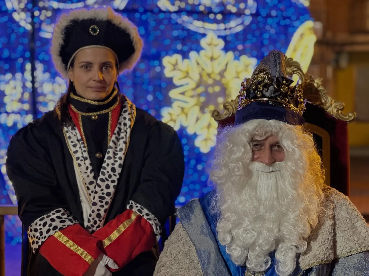 Peñaranda de Bracamonte vive un emotivo encuentro con Sus Majestades los Reyes Magos