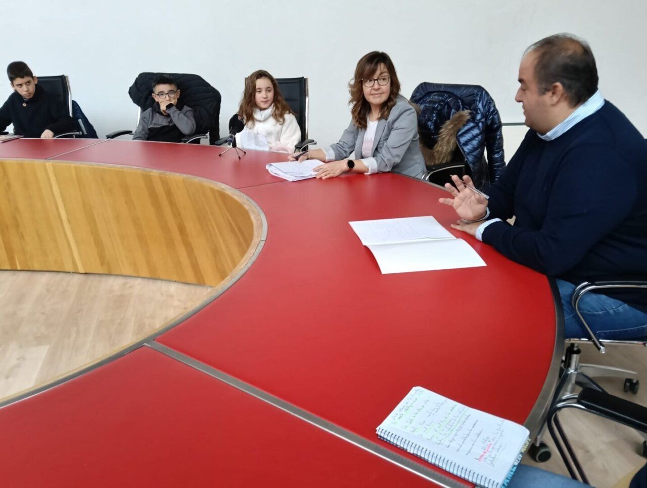 Reunión del Consejo de la Ciudad de los Niños y Niñas en Guijuelo