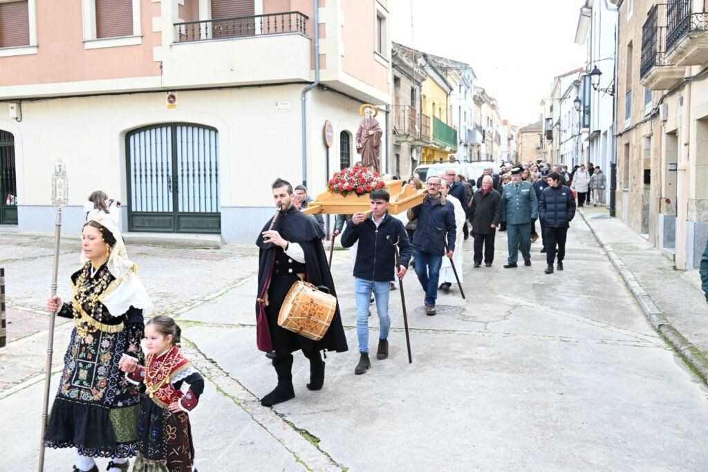 Procesión de San Antón con bendición de animales en Ciudad Rodrigo
