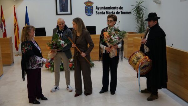 Entrega del bastón de mando en el Ayuntamiento de Santa Marta de Tormes