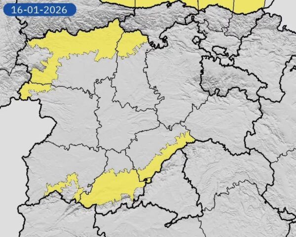 Mapa con avisos amarillos por nevadas en varias provincias de España.
