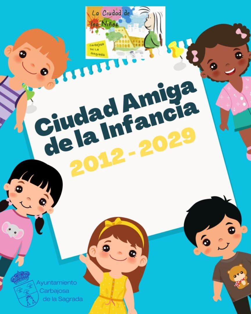 Niños felices celebrando el reconocimiento de Ciudad Amiga de la Infancia