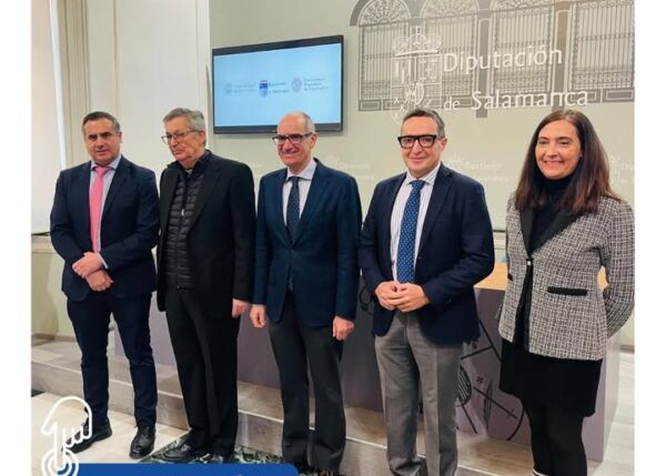 Reunión sobre el Plan de Empleo Juvenil Universitario en Salamanca