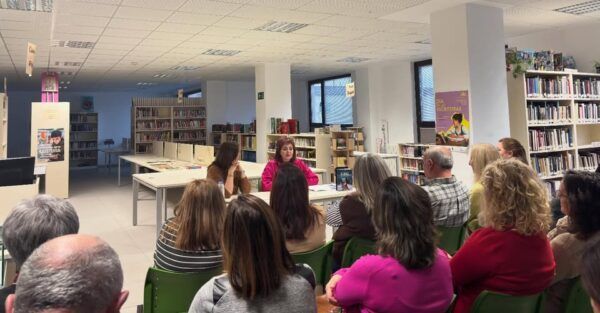 Presentación de la novela La lectora en la biblioteca de Alba de Tormes