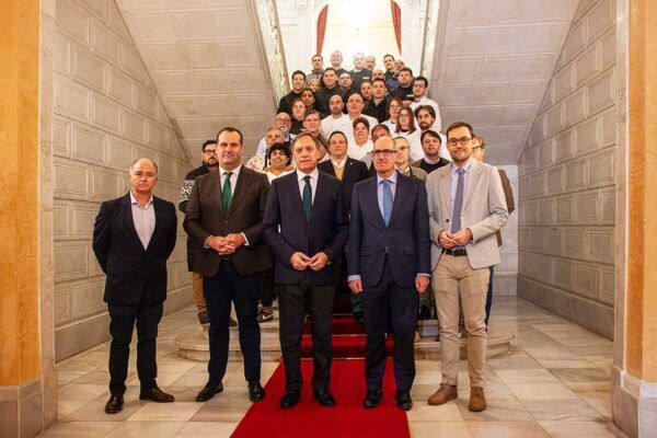 Grupo de cocineros y autoridades en la presentación de Salamanca en Madrid Fusión