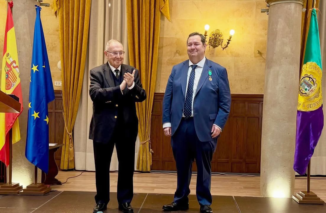 Confederacion de Empresarios de Salamanca celebra la Medalla de Oro concedida a Benjamín Crespo
