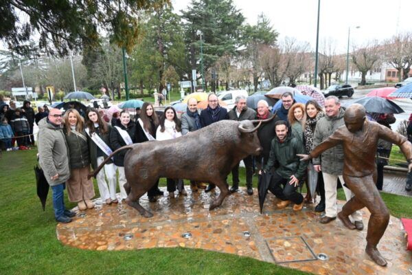 Inauguración del Monumento al Carnaval del Toro en Ciudad Rodrigo