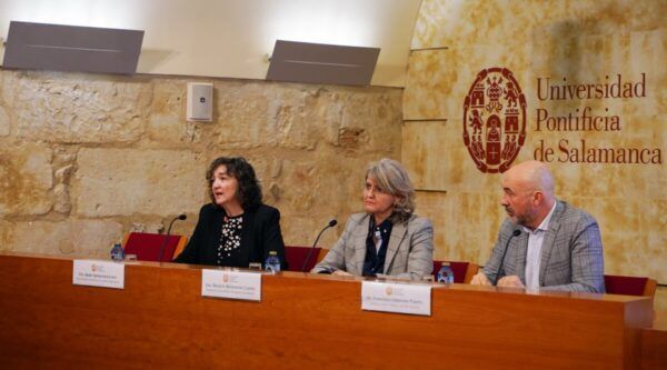 Presentación del III Concierto por la Paz en la Universidad Pontificia de Salamanca