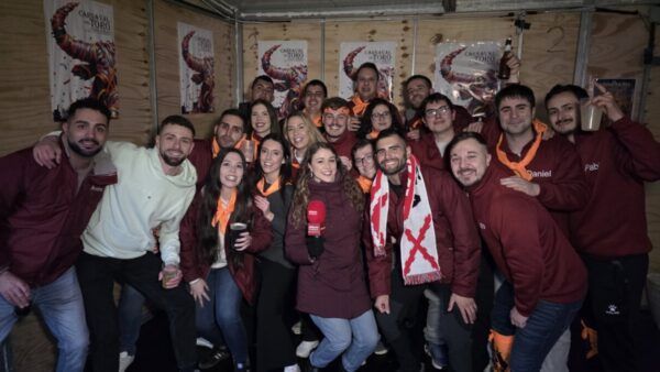 Grupo de personas celebrando en el Carnaval del Toro 2026 en Ciudad Rodrigo