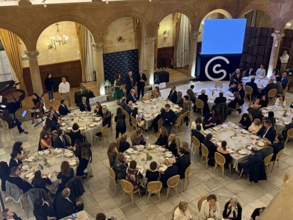 Evento benéfico en Salamanca para el Día Mundial Contra el Cáncer