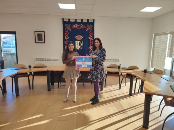 Entrega de recaudación a la Asociación Síndrome de Noonan en Doñinos