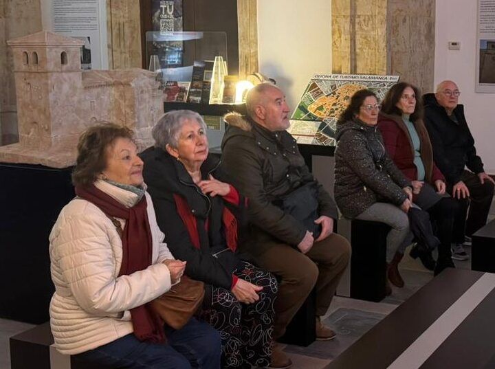 Grupo de mayores de Carbajosa en Monumenta Salmanticae