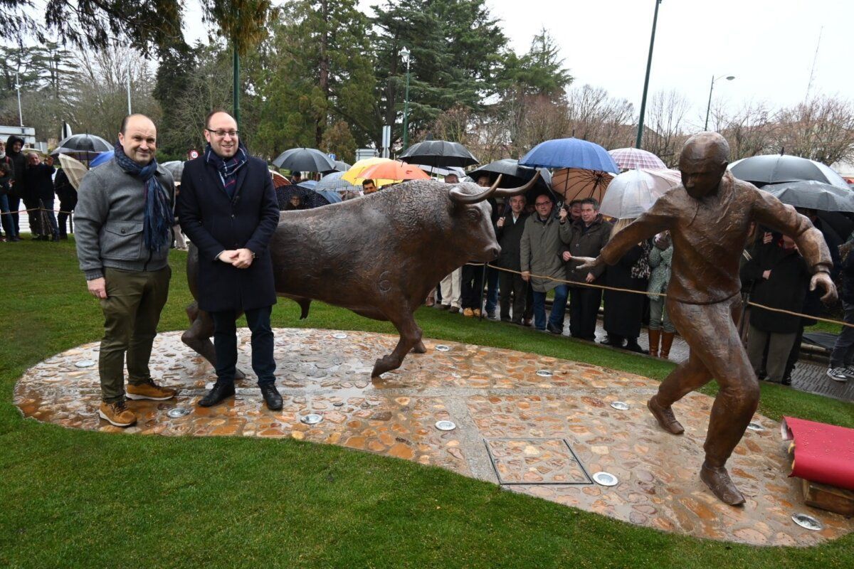 Inauguración del Monumento al Carnaval del Toro en Ciudad Rodrigo