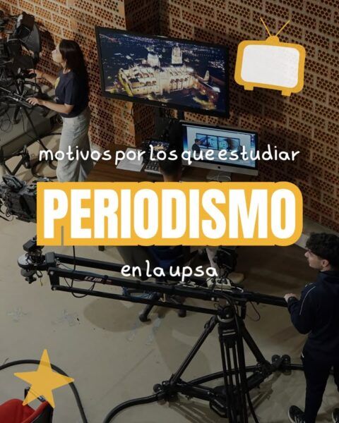 Estudiantes en un estudio de televisión en la UPSA
