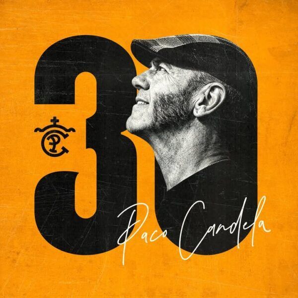 Paco Candela sonriendo con fondo naranja y el número 30