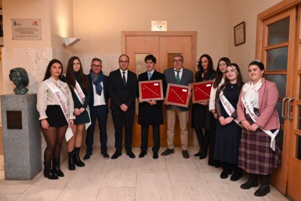 Grupo de personas en evento de Carnaval en Guijuelo