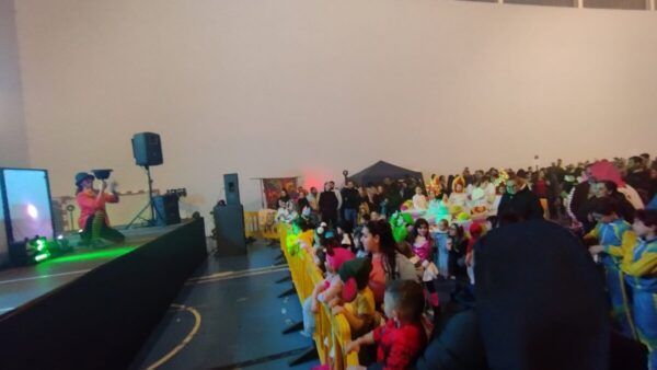 Multitudinario concurso de disfraces en Santa Marta durante el Carnaval