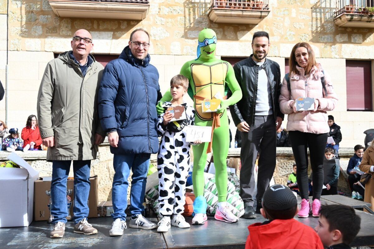 Entrega de premios en el XIV Cross de Carnaval en Ciudad Rodrigo