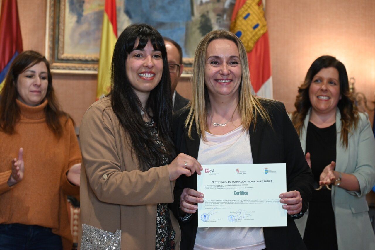 Entrega de certificados a participantes del programa Asistir en Ciudad Rodrigo