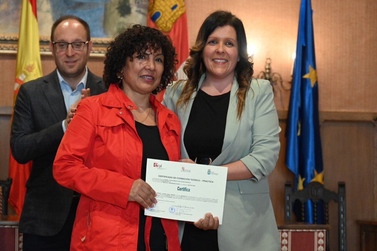 Entrega de certificados en la clausura del programa Asistir Ciudad Rodrigo